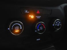 JEEP RENEGADE 1.3 T270 TURBO FLEX AT6 2023/2024 BETIOLO NOVOS E SEMINOVOS LAJEADO / Carros no Vale