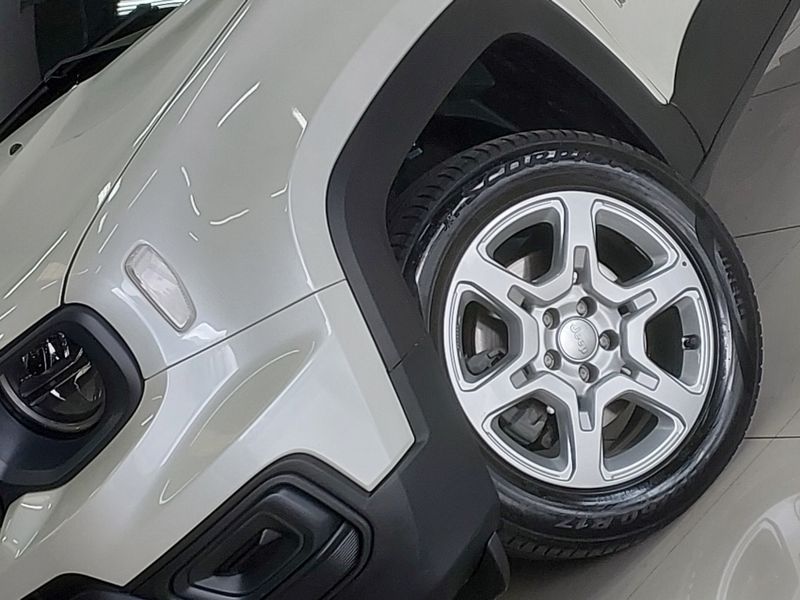 JEEP RENEGADE 1.3 T270 TURBO FLEX AT6 2023/2024 BETIOLO NOVOS E SEMINOVOS LAJEADO / Carros no Vale JEEP RENEGADE 1.3 T270 TURBO FLEX AT6 2023/2024 BETIOLO NOVOS E SEMINOVOS LAJEADO / Carros no Vale