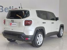 JEEP RENEGADE 1.3 T270 TURBO FLEX AT6 2023/2024 BETIOLO NOVOS E SEMINOVOS LAJEADO / Carros no Vale