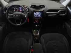 JEEP RENEGADE 1.3 T270 TURBO FLEX AT6 2023/2024 BETIOLO NOVOS E SEMINOVOS LAJEADO / Carros no Vale