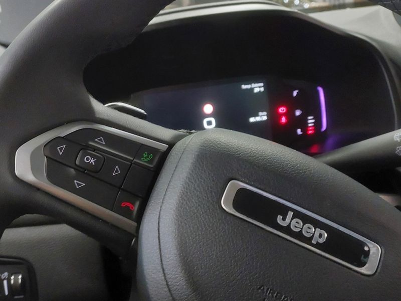 JEEP RENEGADE 1.3 T270 TURBO FLEX LONGITUDE AT6 2023/2024 BETIOLO NOVOS E SEMINOVOS LAJEADO / Carros no Vale JEEP RENEGADE 1.3 T270 TURBO FLEX LONGITUDE AT6 2023/2024 BETIOLO NOVOS E SEMINOVOS LAJEADO / Carros no Vale
