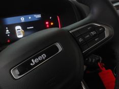 JEEP RENEGADE 1.3 T270 TURBO FLEX LONGITUDE AT6 2024/2025 BETIOLO NOVOS E SEMINOVOS LAJEADO / Carros no Vale