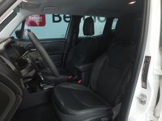 JEEP RENEGADE 1.3 T270 TURBO FLEX LONGITUDE AT6 2023/2024 BETIOLO NOVOS E SEMINOVOS LAJEADO / Carros no Vale