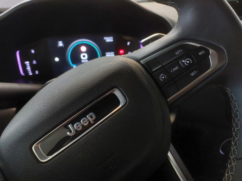 JEEP RENEGADE 1.3 T270 TURBO FLEX S 4X4 AT9 2022/2022 BETIOLO NOVOS E SEMINOVOS LAJEADO / Carros no Vale JEEP RENEGADE 1.3 T270 TURBO FLEX S 4X4 AT9 2022/2022 BETIOLO NOVOS E SEMINOVOS LAJEADO / Carros no Vale