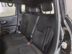 JEEP RENEGADE 1.3 T270 TURBO FLEX S 4X4 AT9 2022/2022 BETIOLO NOVOS E SEMINOVOS LAJEADO / Carros no Vale
