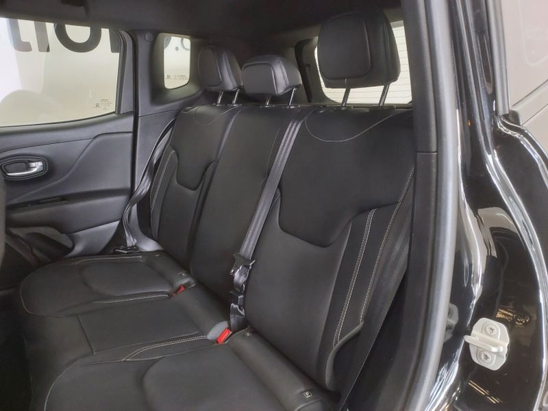 JEEP RENEGADE 1.3 T270 TURBO FLEX S 4X4 AT9 2022/2022 BETIOLO NOVOS E SEMINOVOS LAJEADO / Carros no Vale JEEP RENEGADE 1.3 T270 TURBO FLEX S 4X4 AT9 2022/2022 BETIOLO NOVOS E SEMINOVOS LAJEADO / Carros no Vale