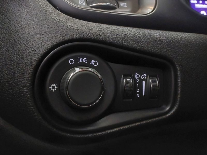 JEEP RENEGADE 1.3 T270 TURBO FLEX SPORT AT6 2023/2024 BETIOLO NOVOS E SEMINOVOS LAJEADO / Carros no Vale JEEP RENEGADE 1.3 T270 TURBO FLEX SPORT AT6 2023/2024 BETIOLO NOVOS E SEMINOVOS LAJEADO / Carros no Vale