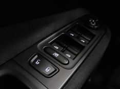 JEEP RENEGADE 1.3 T270 TURBO FLEX SPORT AT6 2023/2024 BETIOLO NOVOS E SEMINOVOS LAJEADO / Carros no Vale