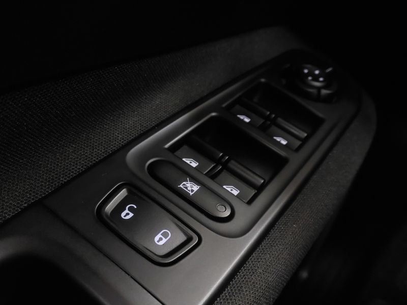 JEEP RENEGADE 1.3 T270 TURBO FLEX SPORT AT6 2023/2024 BETIOLO NOVOS E SEMINOVOS LAJEADO / Carros no Vale JEEP RENEGADE 1.3 T270 TURBO FLEX SPORT AT6 2023/2024 BETIOLO NOVOS E SEMINOVOS LAJEADO / Carros no Vale