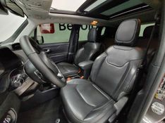 JEEP RENEGADE 1.8 16V FLEX LIMITED 4P AUTOMÁTICO 2020/2021 BETIOLO NOVOS E SEMINOVOS LAJEADO / Carros no Vale