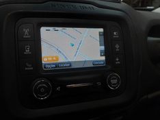 JEEP RENEGADE 1.8 16V FLEX LONGITUDE 4P AUTOMÁTICO 2016/2016 BETIOLO NOVOS E SEMINOVOS LAJEADO / Carros no Vale