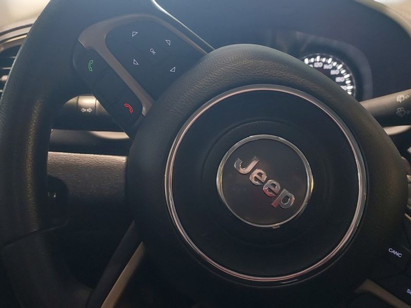 JEEP RENEGADE 2.0 16V TURBO DIESEL CUSTOM 4P 4X4 AUTOMÁTICO 2018/2018 BETIOLO NOVOS E SEMINOVOS LAJEADO / Carros no Vale JEEP RENEGADE 2.0 16V TURBO DIESEL CUSTOM 4P 4X4 AUTOMÁTICO 2018/2018 BETIOLO NOVOS E SEMINOVOS LAJEADO / Carros no Vale