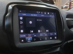 JEEP RENEGADE 2.0 16V TURBO DIESEL MOAB 4P 4X4 AUTOMÁTICO 2021/2021 BETIOLO NOVOS E SEMINOVOS LAJEADO / Carros no Vale