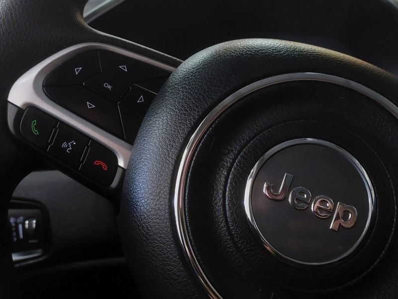 JEEP RENEGADE 2.0 16V TURBO DIESEL MOAB 4P 4X4 AUTOMÁTICO 2021/2021 BETIOLO NOVOS E SEMINOVOS LAJEADO / Carros no Vale JEEP RENEGADE 2.0 16V TURBO DIESEL MOAB 4P 4X4 AUTOMÁTICO 2021/2021 BETIOLO NOVOS E SEMINOVOS LAJEADO / Carros no Vale