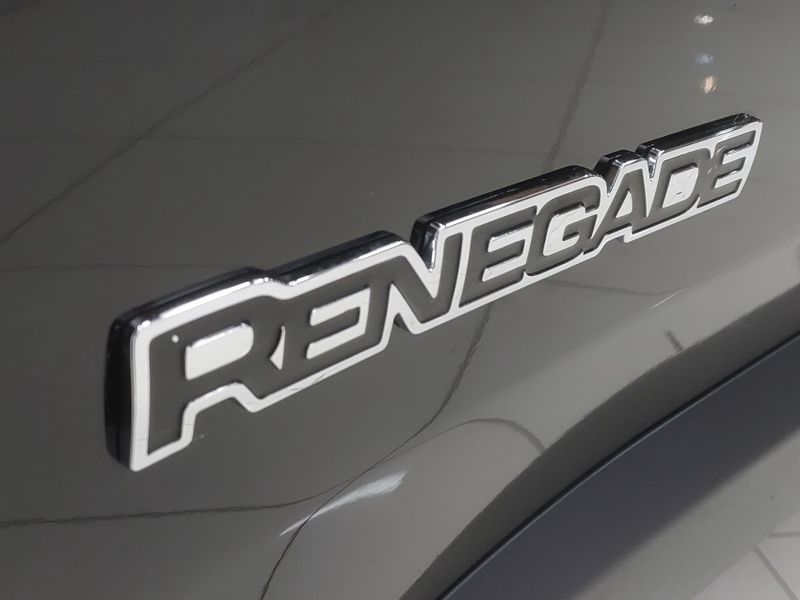 JEEP RENEGADE 2.0 16V TURBO DIESEL SPORT 4P 4X4 AUTOMÁTICO 2015/2016 BETIOLO NOVOS E SEMINOVOS LAJEADO / Carros no Vale JEEP RENEGADE 2.0 16V TURBO DIESEL SPORT 4P 4X4 AUTOMÁTICO 2015/2016 BETIOLO NOVOS E SEMINOVOS LAJEADO / Carros no Vale