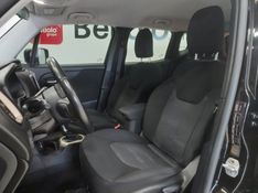 JEEP RENEGADE 2.0 16V TURBO DIESEL SPORT 4P 4X4 AUTOMÁTICO 2015/2016 BETIOLO NOVOS E SEMINOVOS LAJEADO / Carros no Vale