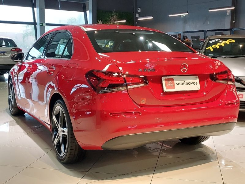 Mercedes-Benz A 200 1.3 CGI GASOLINA STYLE SEDAN 7G-DCT 2019/2019 BETIOLO NOVOS E SEMINOVOS LAJEADO / Carros no Vale Mercedes-Benz A 200 1.3 CGI GASOLINA STYLE SEDAN 7G-DCT 2019/2019 BETIOLO NOVOS E SEMINOVOS LAJEADO / Carros no Vale