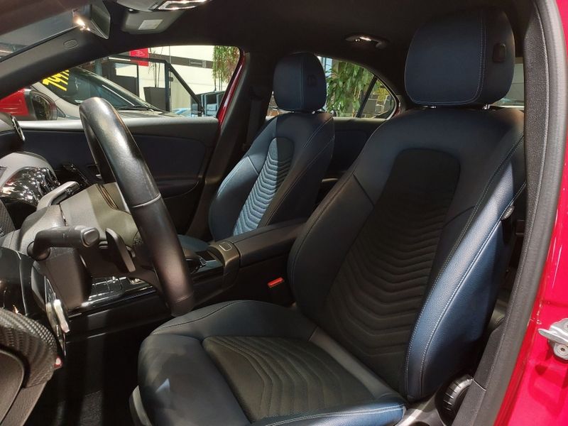 Mercedes-Benz A 200 1.3 CGI GASOLINA STYLE SEDAN 7G-DCT 2019/2019 BETIOLO NOVOS E SEMINOVOS LAJEADO / Carros no Vale Mercedes-Benz A 200 1.3 CGI GASOLINA STYLE SEDAN 7G-DCT 2019/2019 BETIOLO NOVOS E SEMINOVOS LAJEADO / Carros no Vale