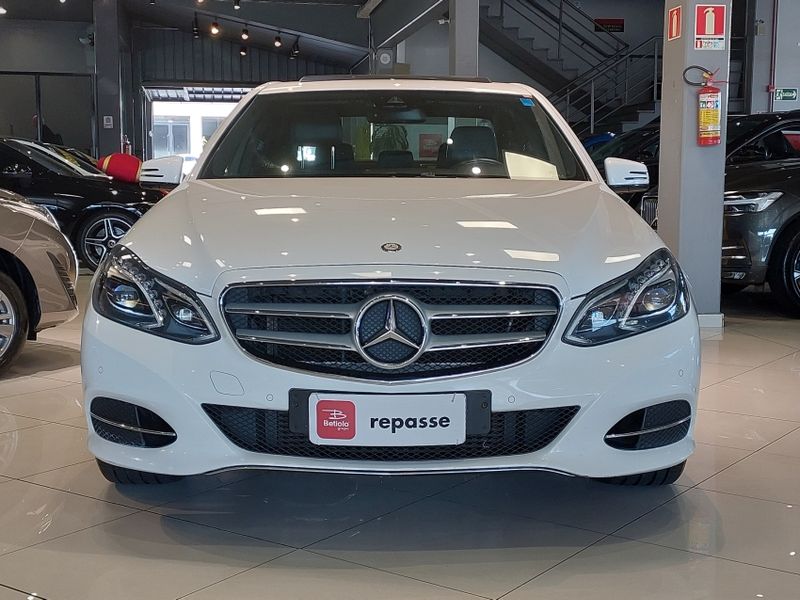 Mercedes-Benz E 250 2.0 AVANTGARDE 16V TURBO GASOLINA 4P AUTOMÁTICO 2013/2014 BETIOLO NOVOS E SEMINOVOS LAJEADO / Carros no Vale Mercedes-Benz E 250 2.0 AVANTGARDE 16V TURBO GASOLINA 4P AUTOMÁTICO 2013/2014 BETIOLO NOVOS E SEMINOVOS LAJEADO / Carros no Vale