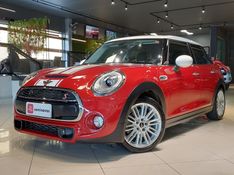 Mini COOPER 2.0 S TURBO GASOLINA 5P AUT 2016/2017 BETIOLO NOVOS E SEMINOVOS LAJEADO / Carros no Vale