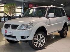 Mitsubishi PAJERO TR4 2.0 4X4 16V 140CV FLEX 4P AUTOMÁTICO 2013/2014 BETIOLO NOVOS E SEMINOVOS LAJEADO / Carros no Vale