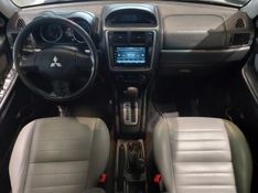 Mitsubishi PAJERO TR4 2.0 4X4 16V 140CV FLEX 4P AUTOMÁTICO 2013/2014 BETIOLO NOVOS E SEMINOVOS LAJEADO / Carros no Vale