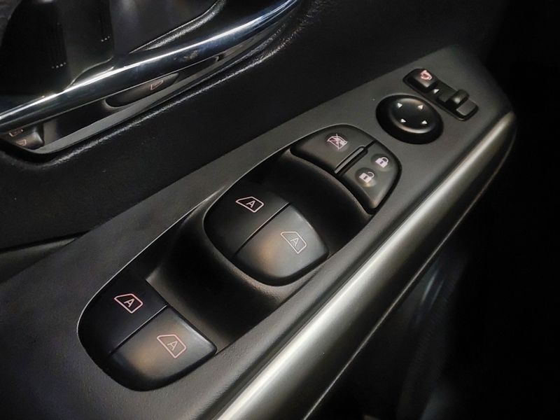 Nissan KICKS 1.6 16V FLEXSTART EXCLUSIVE XTRONIC 2021/2022 BETIOLO NOVOS E SEMINOVOS LAJEADO / Carros no Vale Nissan KICKS 1.6 16V FLEXSTART EXCLUSIVE XTRONIC 2021/2022 BETIOLO NOVOS E SEMINOVOS LAJEADO / Carros no Vale