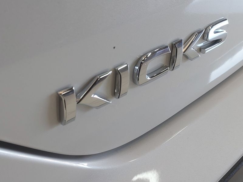 Nissan KICKS 1.6 16V FLEXSTART EXCLUSIVE XTRONIC 2021/2022 BETIOLO NOVOS E SEMINOVOS LAJEADO / Carros no Vale Nissan KICKS 1.6 16V FLEXSTART EXCLUSIVE XTRONIC 2021/2022 BETIOLO NOVOS E SEMINOVOS LAJEADO / Carros no Vale