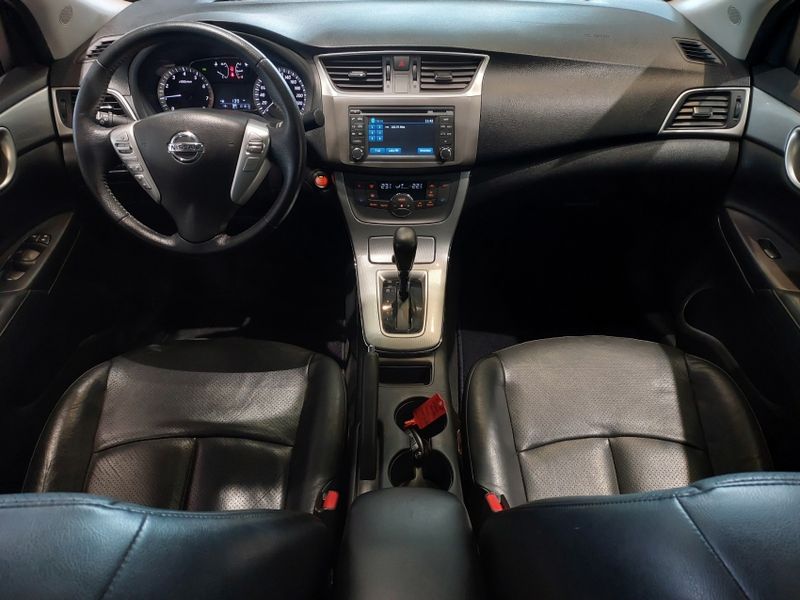 Nissan SENTRA 2.0 SL 16V FLEX 4P AUTOMÁTICO 2014/2015 BETIOLO NOVOS E SEMINOVOS LAJEADO / Carros no Vale