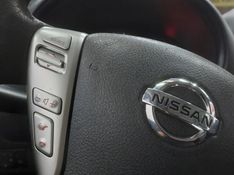 Nissan VERSA 1.0 12V FLEX 4P MANUAL 2018/2018 BETIOLO NOVOS E SEMINOVOS LAJEADO / Carros no Vale