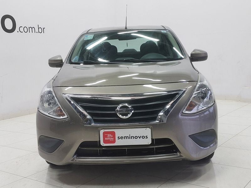 Nissan VERSA 1.0 12V FLEX 4P MANUAL 2018/2018 BETIOLO NOVOS E SEMINOVOS LAJEADO / Carros no Vale Nissan VERSA 1.0 12V FLEX 4P MANUAL 2018/2018 BETIOLO NOVOS E SEMINOVOS LAJEADO / Carros no Vale