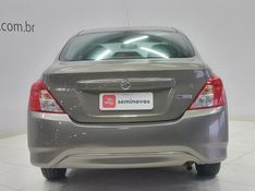 Nissan VERSA 1.0 12V FLEX 4P MANUAL 2018/2018 BETIOLO NOVOS E SEMINOVOS LAJEADO / Carros no Vale