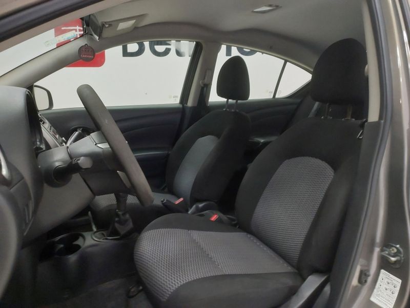 Nissan VERSA 1.0 12V FLEX 4P MANUAL 2018/2018 BETIOLO NOVOS E SEMINOVOS LAJEADO / Carros no Vale Nissan VERSA 1.0 12V FLEX 4P MANUAL 2018/2018 BETIOLO NOVOS E SEMINOVOS LAJEADO / Carros no Vale