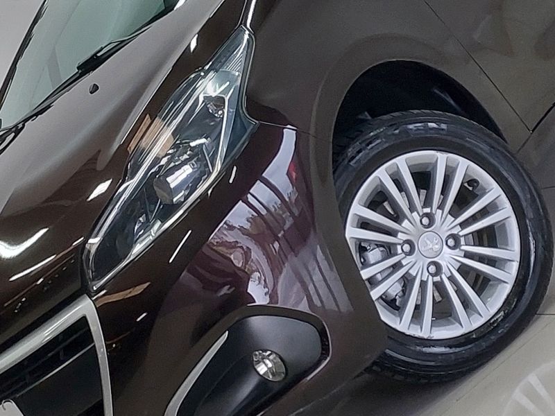Peugeot 208 1.2 ACTIVE PACK 12V FLEX 4P MANUAL 2016/2017 BETIOLO NOVOS E SEMINOVOS LAJEADO / Carros no Vale Peugeot 208 1.2 ACTIVE PACK 12V FLEX 4P MANUAL 2016/2017 BETIOLO NOVOS E SEMINOVOS LAJEADO / Carros no Vale