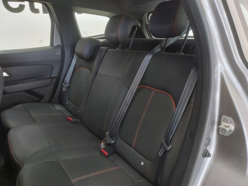 Renault DUSTER 1.3 TCE FLEX ICONIC PLUS X-TRONIC 2025/2026 BETIOLO NOVOS E SEMINOVOS LAJEADO / Carros no Vale