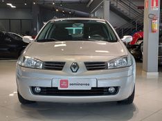 Renault MEGANE 1.6 DYNAMIQUE GRAND TOUR 16V FLEX 4P MANUAL 2012/2013 BETIOLO NOVOS E SEMINOVOS LAJEADO / Carros no Vale