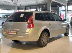 Renault MEGANE 1.6 DYNAMIQUE GRAND TOUR 16V FLEX 4P MANUAL 2012/2013 BETIOLO NOVOS E SEMINOVOS LAJEADO / Carros no Vale