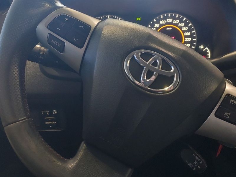 Toyota COROLLA 2.0 XRS 16V FLEX 4P AUTOMÁTICO 2012/2013 BETIOLO NOVOS E SEMINOVOS LAJEADO / Carros no Vale Toyota COROLLA 2.0 XRS 16V FLEX 4P AUTOMÁTICO 2012/2013 BETIOLO NOVOS E SEMINOVOS LAJEADO / Carros no Vale