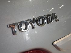 Toyota COROLLA 2.0 XRS 16V FLEX 4P AUTOMÁTICO 2012/2013 BETIOLO NOVOS E SEMINOVOS LAJEADO / Carros no Vale