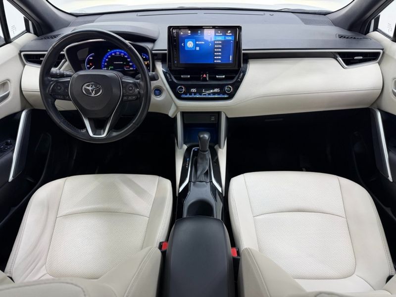 Toyota COROLLA CROSS 1.8 VVT-I HYBRID FLEX XRX CVT 2023/2024 BETIOLO NOVOS E SEMINOVOS LAJEADO / Carros no Vale Toyota COROLLA CROSS 1.8 VVT-I HYBRID FLEX XRX CVT 2023/2024 BETIOLO NOVOS E SEMINOVOS LAJEADO / Carros no Vale