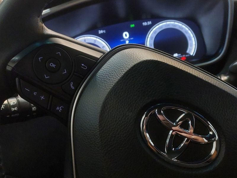 Toyota COROLLA CROSS 2.0 VVT-IE FLEX XRE DIRECT SHIFT 2024/2025 BETIOLO NOVOS E SEMINOVOS LAJEADO / Carros no Vale Toyota COROLLA CROSS 2.0 VVT-IE FLEX XRE DIRECT SHIFT 2024/2025 BETIOLO NOVOS E SEMINOVOS LAJEADO / Carros no Vale