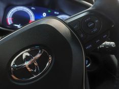 Toyota COROLLA CROSS 2.0 VVT-IE FLEX XRE DIRECT SHIFT 2024/2025 BETIOLO NOVOS E SEMINOVOS LAJEADO / Carros no Vale