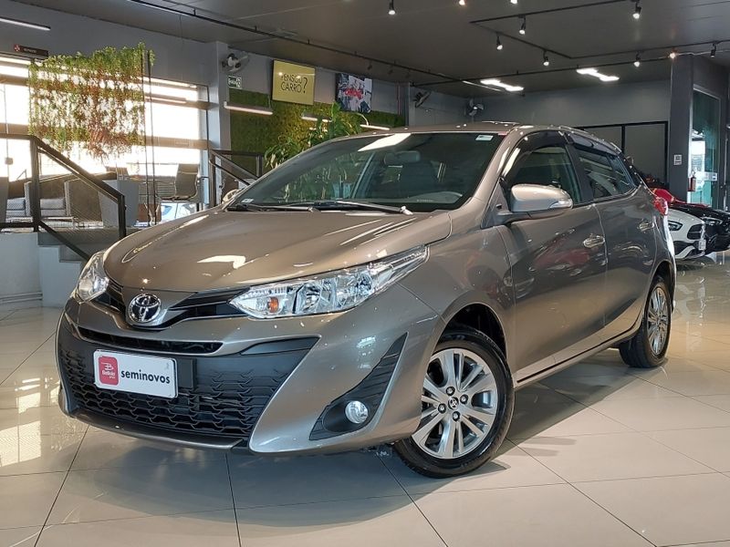 Toyota YARIS 1.3 16V FLEX XL PLUS TECH MULTIDRIVE 2019/2020 BETIOLO NOVOS E SEMINOVOS LAJEADO / Carros no Vale