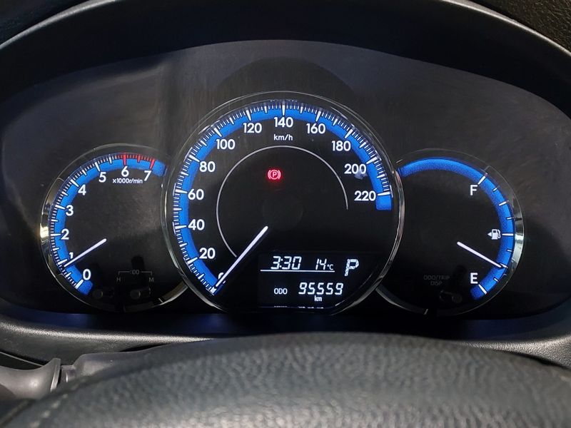 Toyota YARIS 1.3 16V FLEX XL PLUS TECH MULTIDRIVE 2019/2020 BETIOLO NOVOS E SEMINOVOS LAJEADO / Carros no Vale