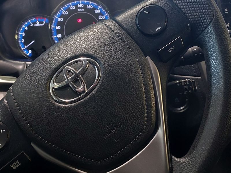 Toyota YARIS 1.3 16V FLEX XL PLUS TECH MULTIDRIVE 2019/2020 BETIOLO NOVOS E SEMINOVOS LAJEADO / Carros no Vale