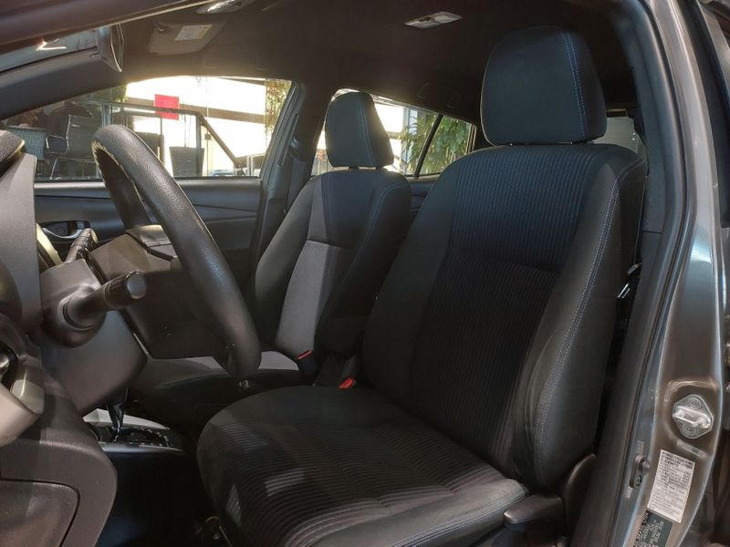 Toyota YARIS 1.3 16V FLEX XL PLUS TECH MULTIDRIVE 2019/2020 BETIOLO NOVOS E SEMINOVOS LAJEADO / Carros no Vale