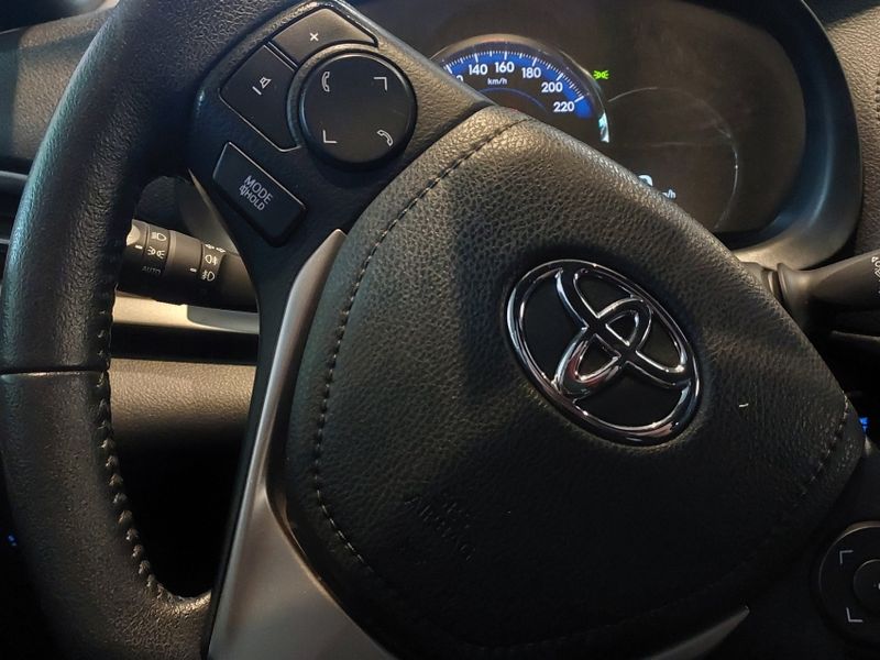 Toyota YARIS 1.5 16V FLEX XS MULTIDRIVE 2019/2019 BETIOLO NOVOS E SEMINOVOS LAJEADO / Carros no Vale Toyota YARIS 1.5 16V FLEX XS MULTIDRIVE 2019/2019 BETIOLO NOVOS E SEMINOVOS LAJEADO / Carros no Vale