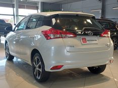 Toyota YARIS 1.5 16V FLEX XS MULTIDRIVE 2019/2019 BETIOLO NOVOS E SEMINOVOS LAJEADO / Carros no Vale