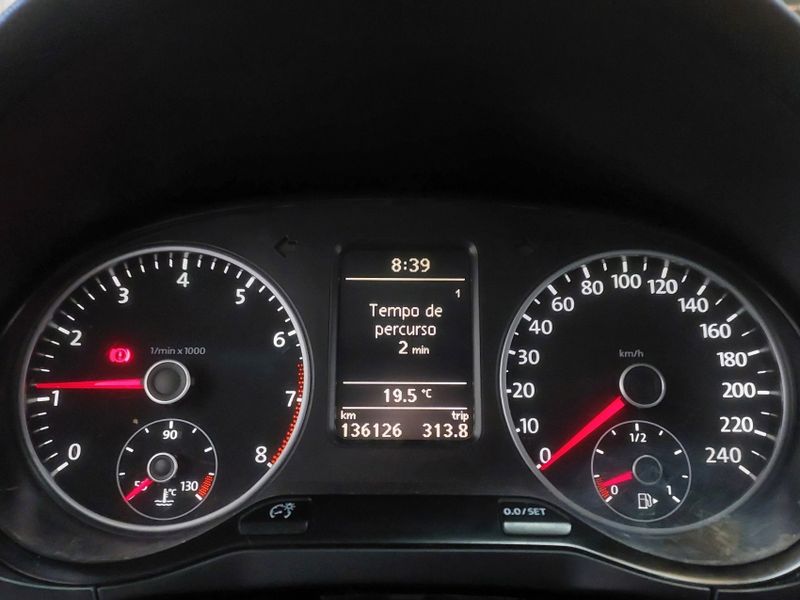 Volkswagen FOX 1.6 MI PRIME 8V FLEX 4P MANUAL 2011/2012 BETIOLO NOVOS E SEMINOVOS LAJEADO / Carros no Vale