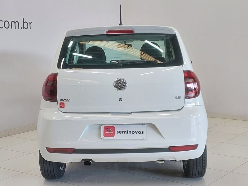 Volkswagen FOX 1.6 MI PRIME 8V FLEX 4P MANUAL 2011/2012 BETIOLO NOVOS E SEMINOVOS LAJEADO / Carros no Vale